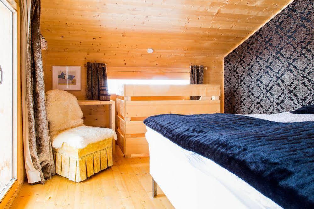 Отель Hameau Les Cleves Нанда Экстерьер фото