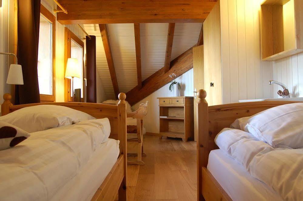 Отель Hameau Les Cleves Нанда Экстерьер фото