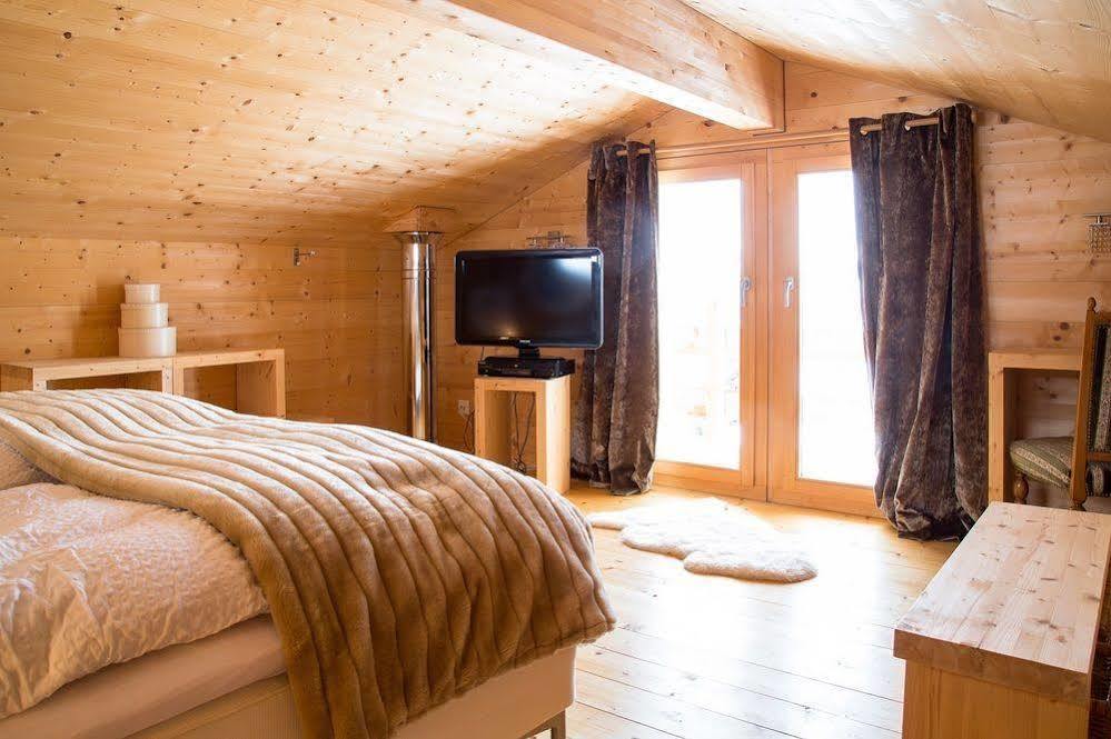 Отель Hameau Les Cleves Нанда Экстерьер фото